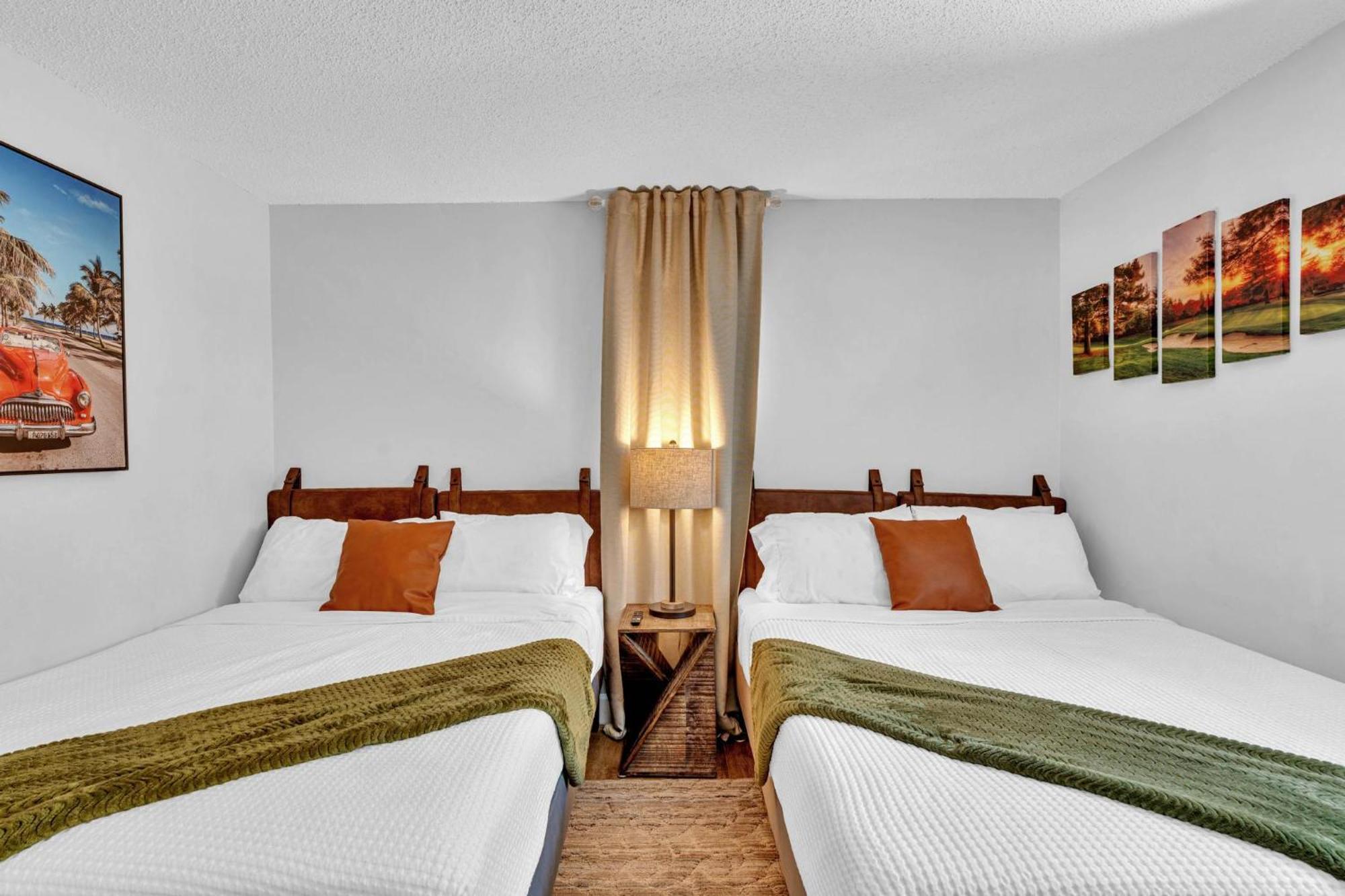 Estelo'S Place - Modern Townhouse With King Bed, Only 5 Min From The Airport! Маямі Екстер'єр фото